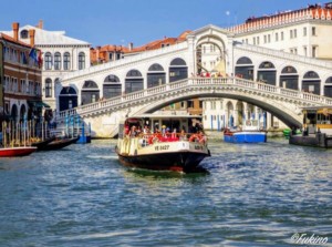 ベネチア リアルト橋